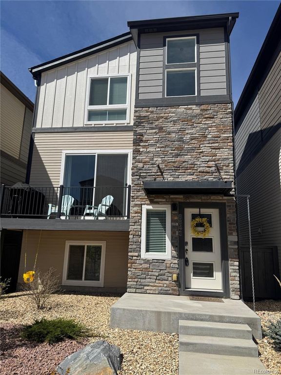 6843 Lily Mountain Lane, Colorado Springs, CO 80923