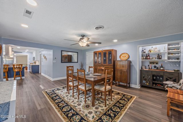 1104 Longview Drive, New Bern, NC 28562