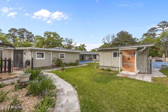 1104 Longview Drive, New Bern, NC 28562