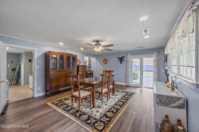 1104 Longview Drive, New Bern, NC 28562