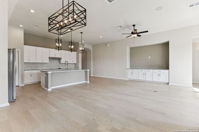 3214 Wild Iris, New Braunfels, TX 78130