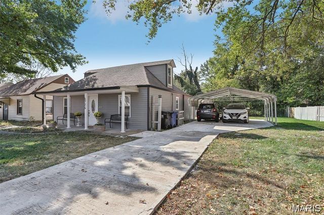 6726 Vernon Avenue, University City, MO 63130