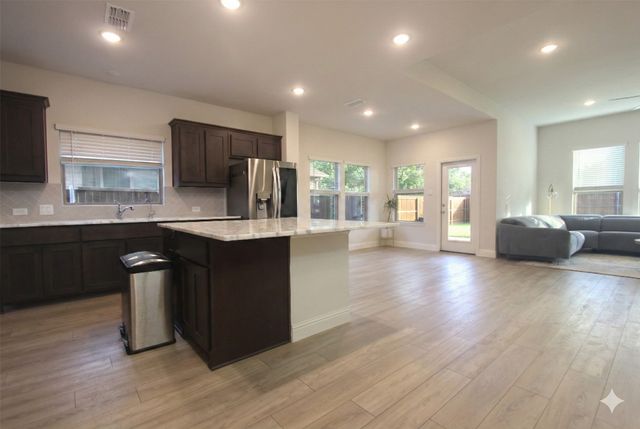 3810 Honeycomb Hollow, Melissa, TX 75454