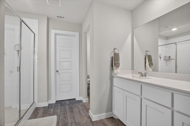 1504 Battery Park Drive, Alvarado, TX 76009