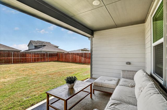 1504 Battery Park Drive, Alvarado, TX 76009