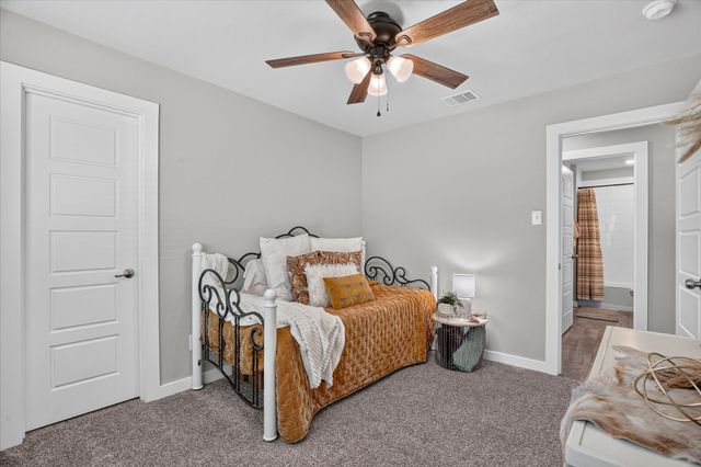 1504 Battery Park Drive, Alvarado, TX 76009