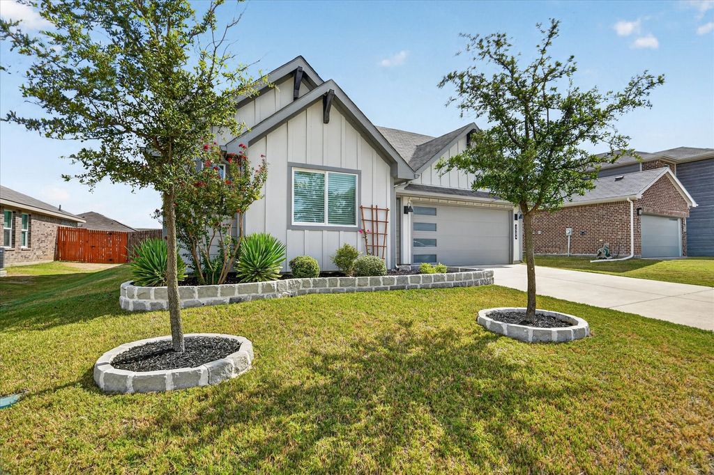 1504 Battery Park Drive, Alvarado, TX 76009 — photo 4