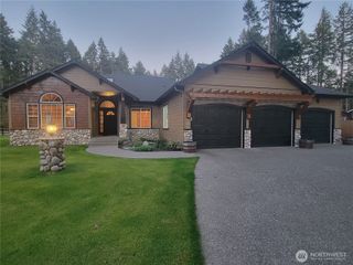 1945 SE Van Skiver Road, Port Orchard, WA 98367