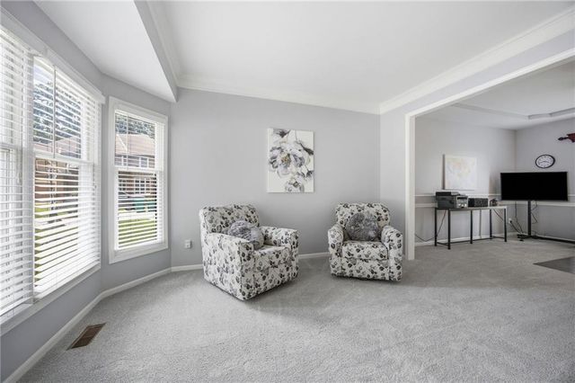 6220 N Indiana Avenue, Kansas City, MO 64119