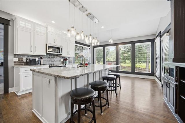 6220 N Indiana Avenue, Kansas City, MO 64119