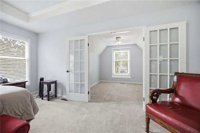 6220 N Indiana Avenue, Kansas City, MO 64119
