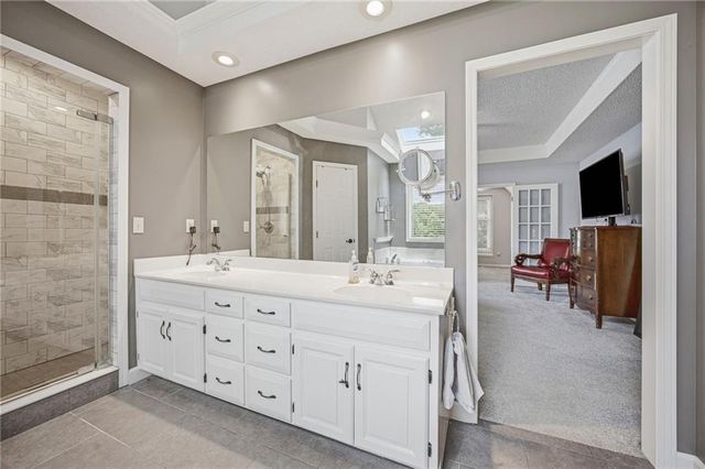 6220 N Indiana Avenue, Kansas City, MO 64119