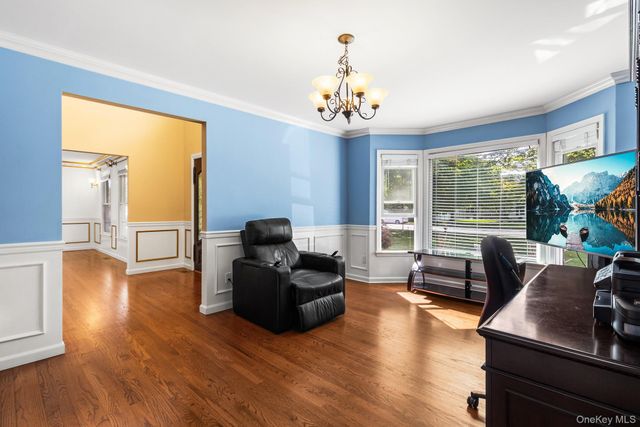 155 Little Plains Road, Huntington, NY 11743