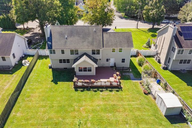 155 Little Plains Road, Huntington, NY 11743