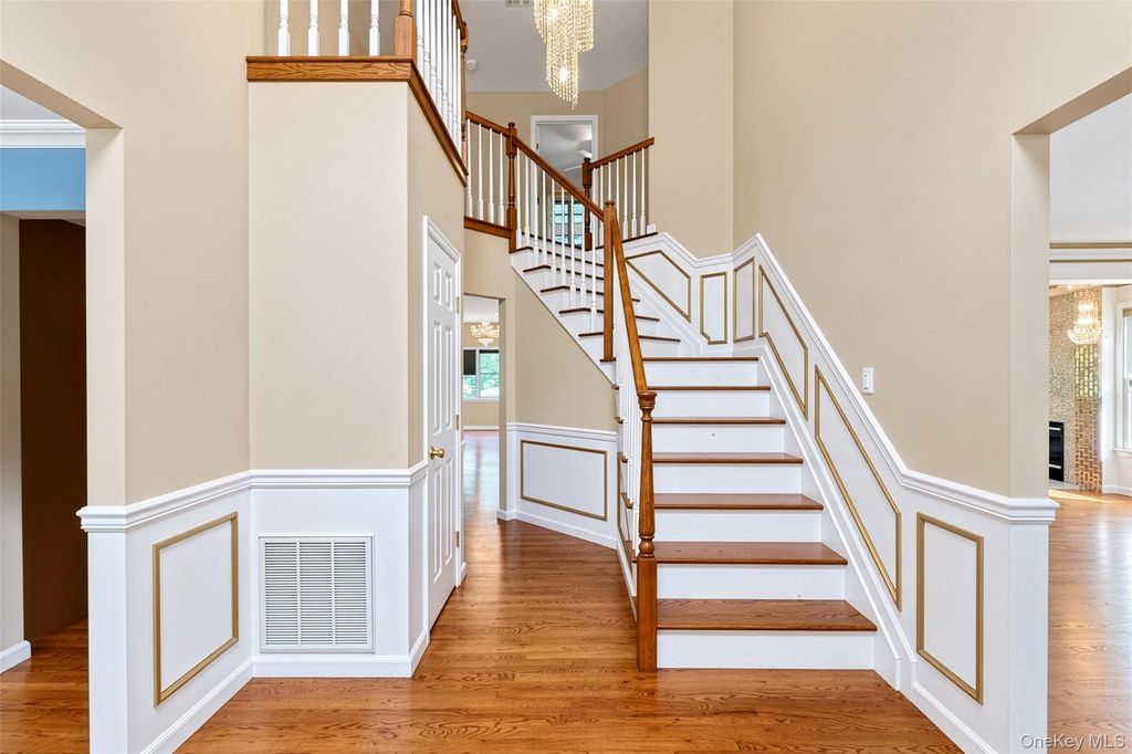 155 Little Plains Road, Huntington, NY 11743 — photo 4