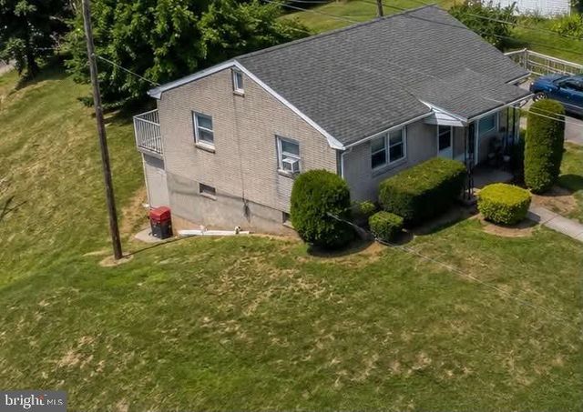 2500 S 2ND ST, Steelton, PA 17113