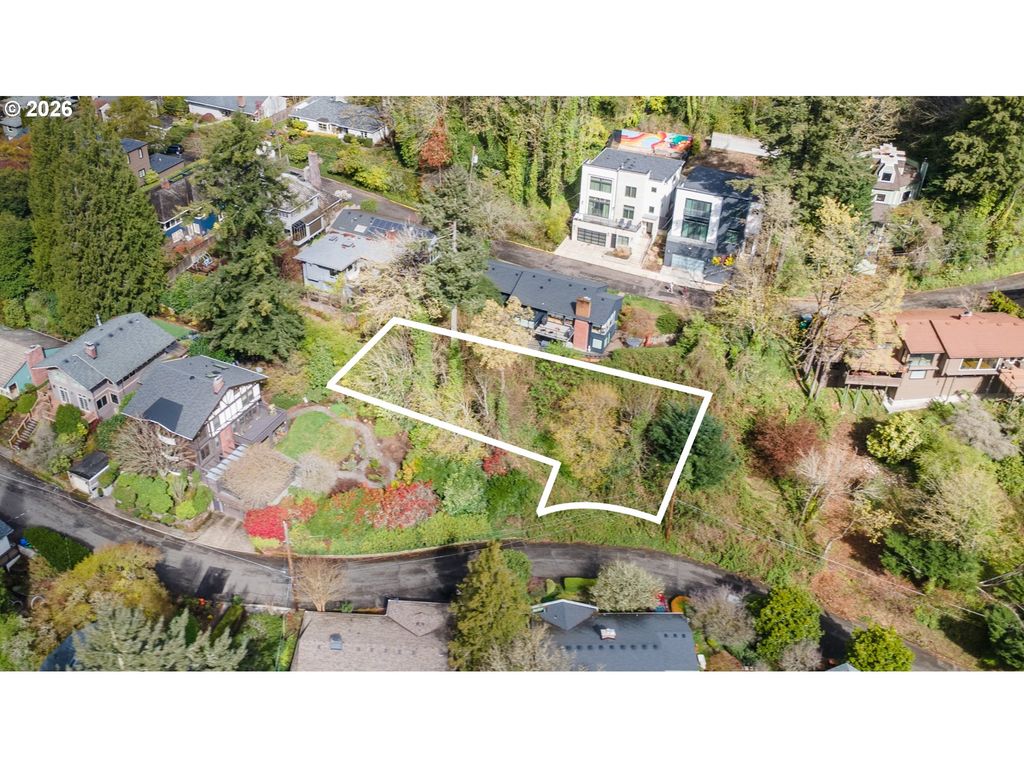 Nw VERDE VISTA Ter, Portland, OR 97210