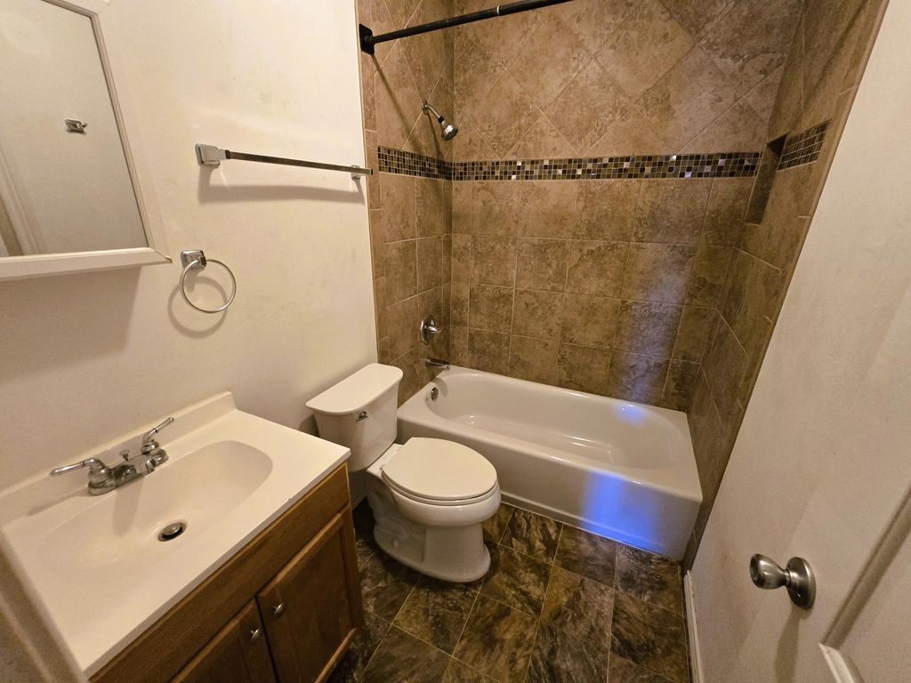 Image 10 of property listing at 11886 Coleman Street, Carlsbad, TX 76934
