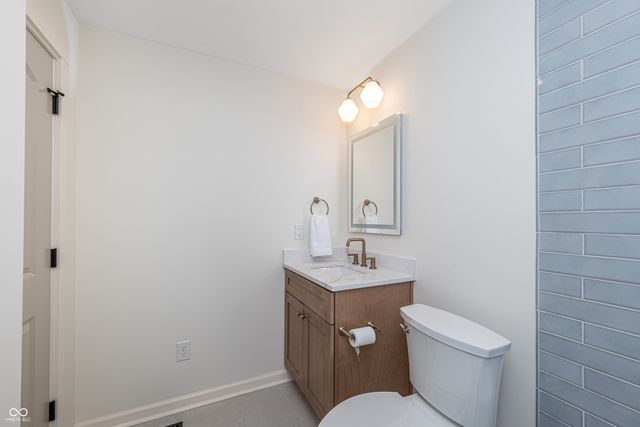 7060 N Park Avenue, Indianapolis, IN 46220