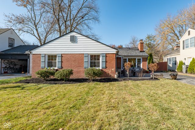 7060 N Park Avenue, Indianapolis, IN 46220