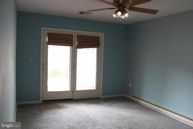 2021 BRENTWOOD DR, Middletown, PA 17057