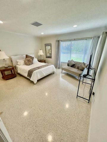 1431 S Ocean Boulevard 35, Lauderdale By The Sea, FL 33062