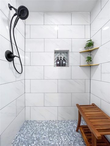 5730 IMPERIAL KEY, Tampa, FL 33615