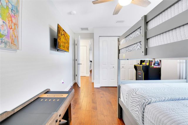 5730 IMPERIAL KEY, Tampa, FL 33615