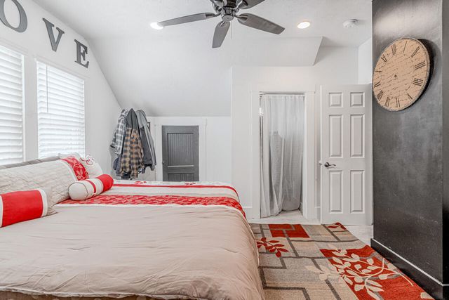 357 FRANK Street, Council Bluffs, IA 51503