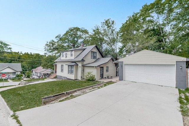 357 FRANK Street, Council Bluffs, IA 51503