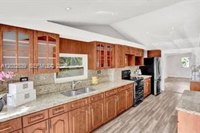 2199 NE 182nd St 1 and 2, North Miami Beach, FL 33162