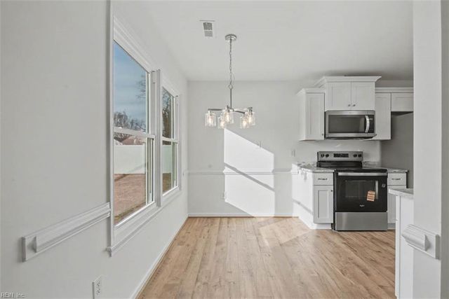 803 Ashley PL, Newport News, VA 23608