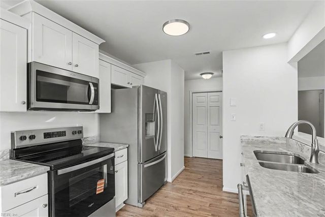 803 Ashley PL, Newport News, VA 23608