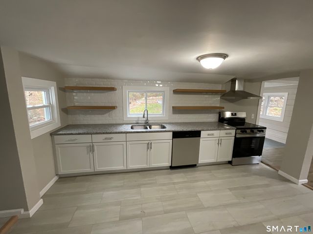 181 Snake Meadow Road, Plainfield, CT 06354