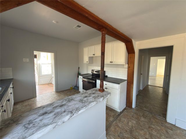 508 Allen Avenue, Bonham, TX 75418