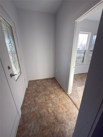 508 Allen Avenue, Bonham, TX 75418