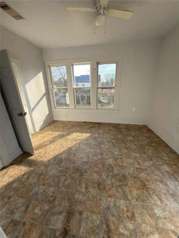 508 Allen Avenue, Bonham, TX 75418