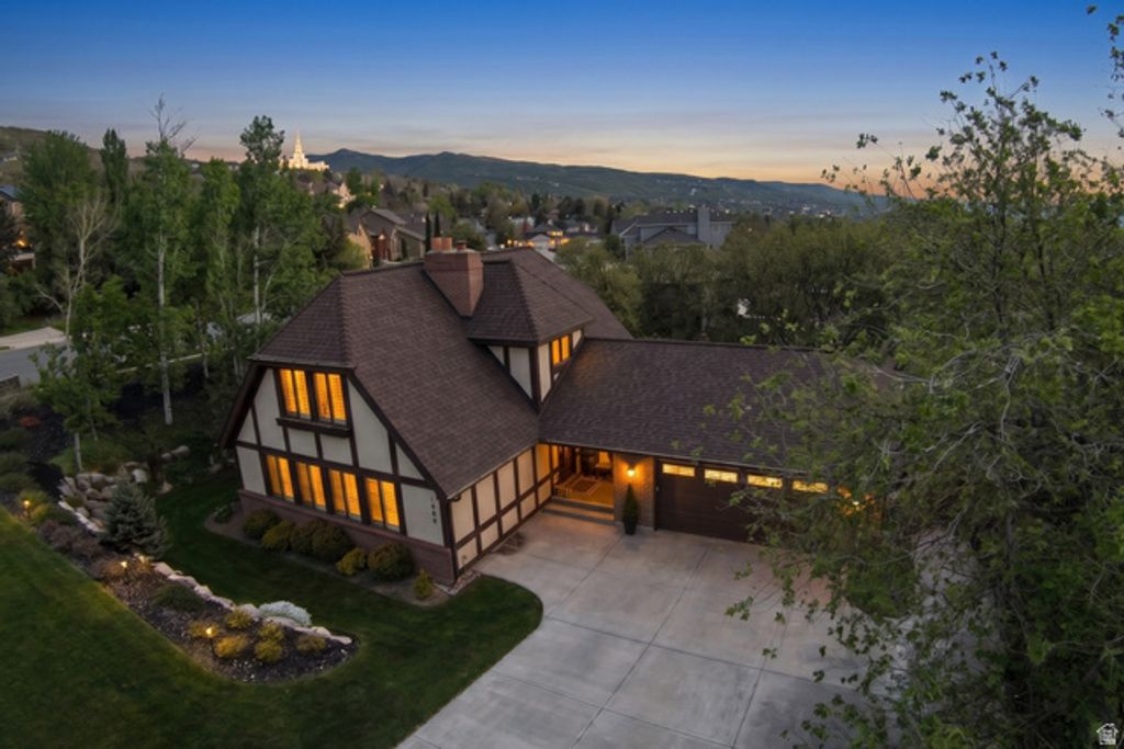 1488 E VINEYARD DR, Bountiful, UT 84010