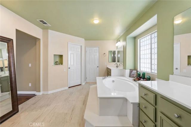 39673 Montebello Way, Murrieta, CA 92563