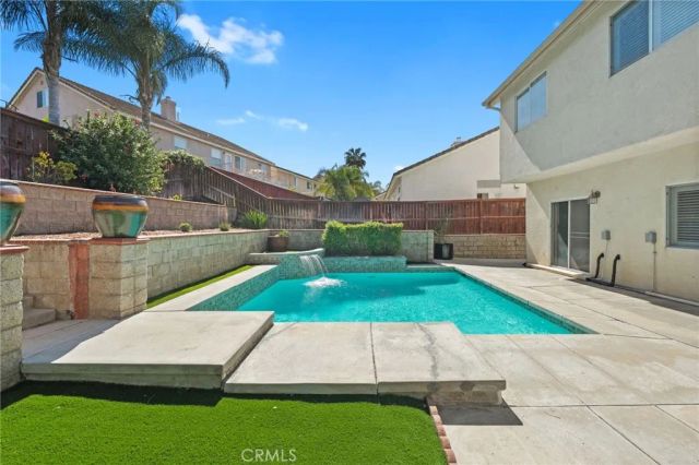 39673 Montebello Way, Murrieta, CA 92563