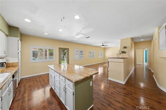 39673 Montebello Way, Murrieta, CA 92563