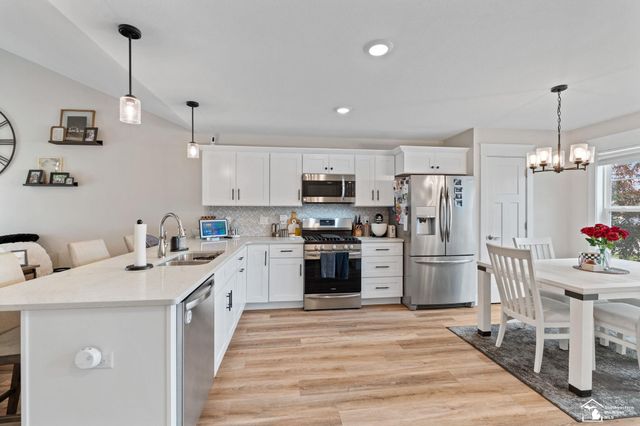 4157 Caitlin Court, Lambertville, MI 48144