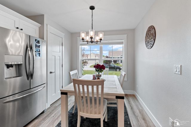 4157 Caitlin Court, Lambertville, MI 48144