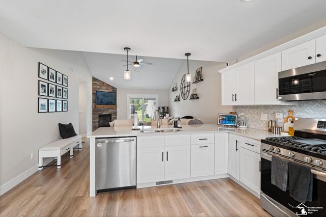 4157 Caitlin Court, Lambertville, MI 48144