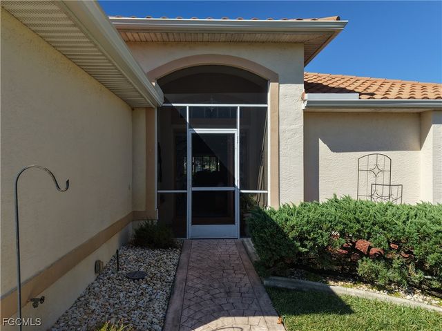 2461 Palo Duro BLVD, North Fort Myers, FL 33917