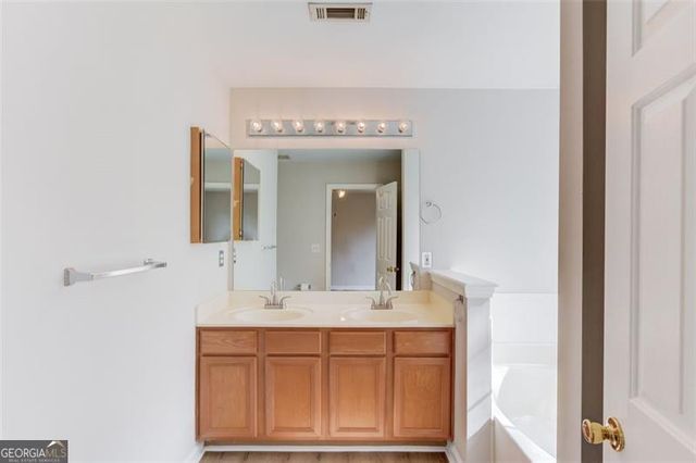 5670 HOLLOW RIDGE Lane, Norcross, GA 30071