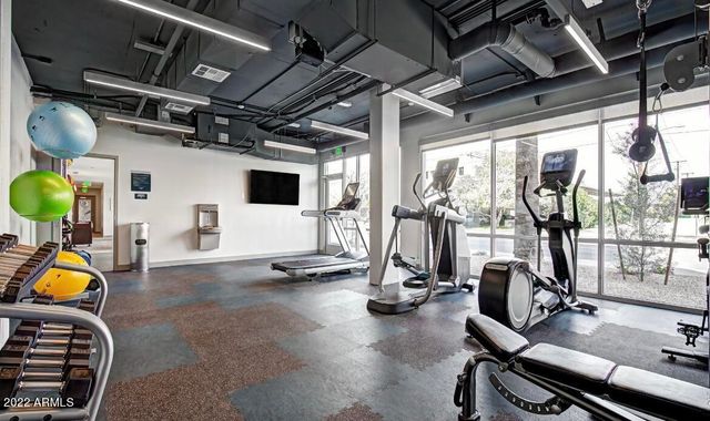 425 W OSBORN Road 305, Phoenix, AZ 85013