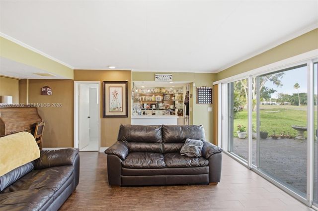 19015 E Saint Andrews Drive, Hialeah, FL 33015