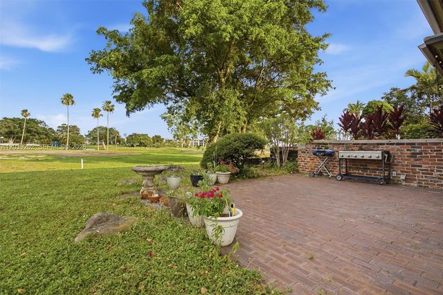 19015 E Saint Andrews Drive, Hialeah, FL 33015