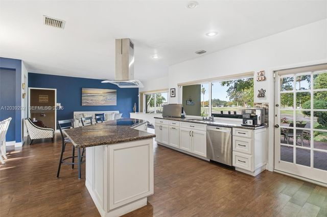 19015 E Saint Andrews Drive, Hialeah, FL 33015